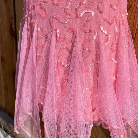Betsey Johnson Stunning  Pink Sequin Dress 💗 - Picture 5 of 5